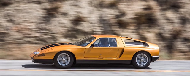 The Mercedes-Benz C111-II is a Beautiful Disappointment