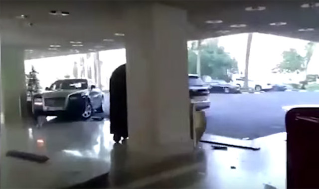 Maniacal Benz Driver Runs Straight Into a Parked Rolls-Royce