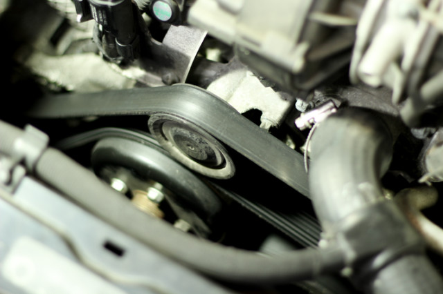 How-To Tuesday: M112 and M113 Upper Pulley and Serpentine Belt Replacement