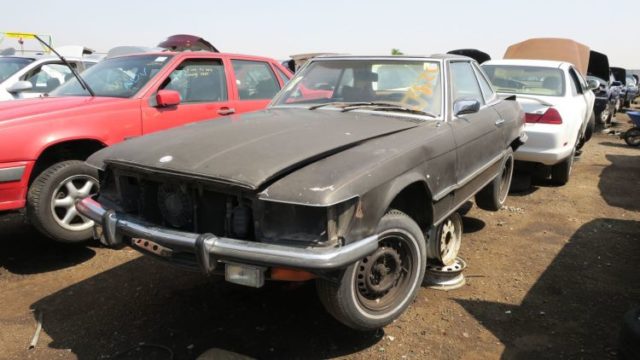 Can This Junked Mercedes-Benz 350SL Find New Life?
