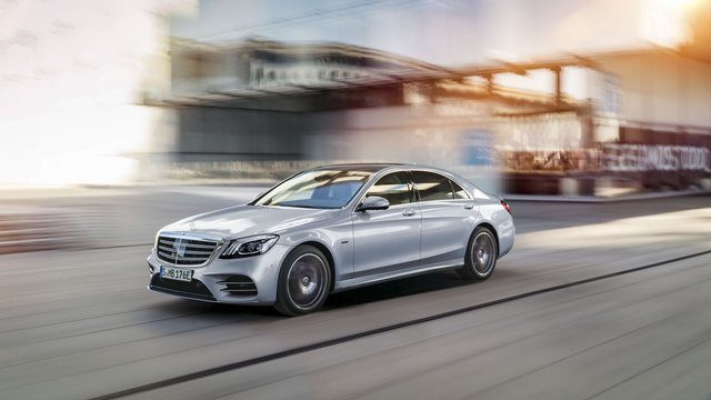 Weekly Slideshow: S560e Plug-In Hybrid Is the Sedan Mercedes Needs