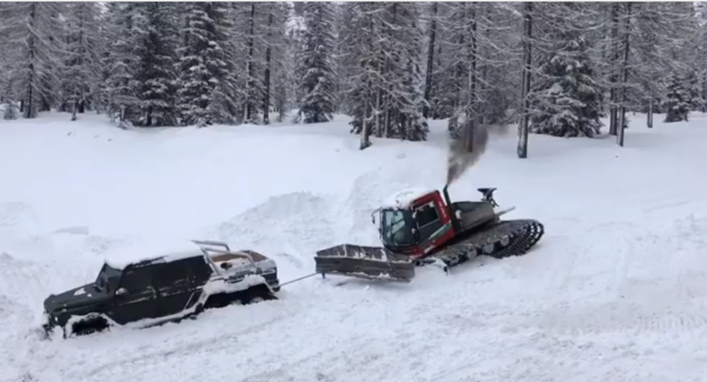 Stuck in Snow AMG G-Class 6x6