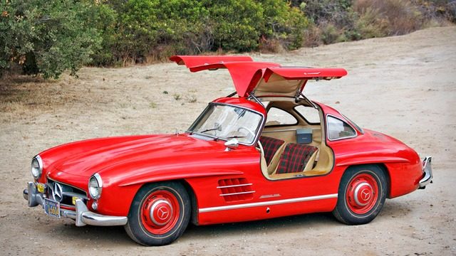 Mercedes-Benz to Offer Parts for Classic Gullwing