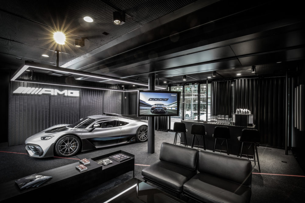 Hypercar Mercedes-AMG presents the hypercar in the exclusive truck branded with the claim „The Future of Driving Performance