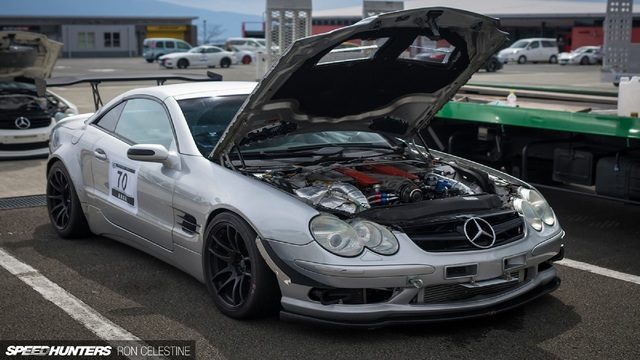 Time-attack SL500 Done Up JDM-style is Badass