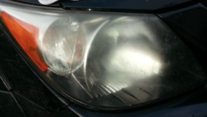 Mercedes-Benz: How to Repair Foggy Headlights