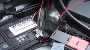 Mercedes-Benz C-Class: How to Replace Battery