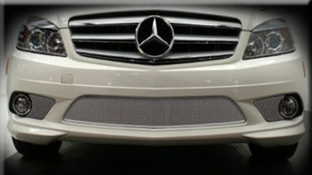 Mercedes-Benz C-Class: How to Repair Lower Grill Mesh