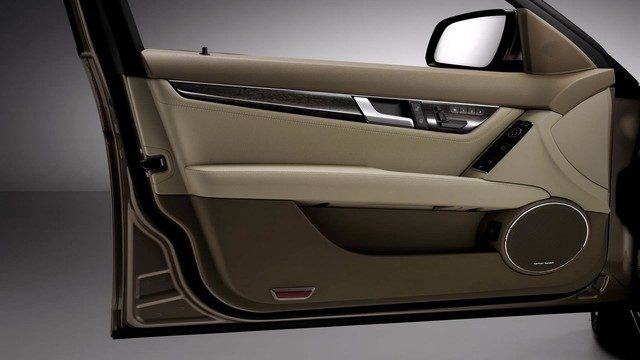 Mercedes-Benz C-Class: How to Remove Door Trim Panel