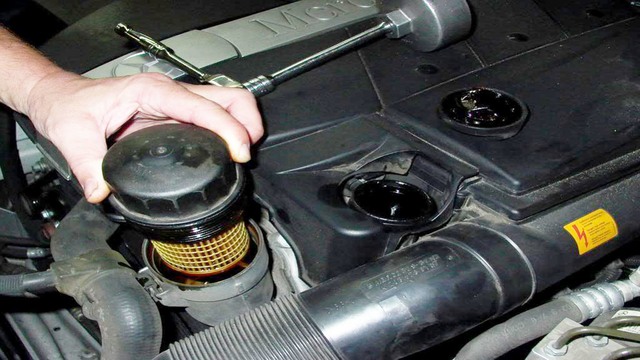 Mercedes-Benz C-Class AMG: How to Change Oil