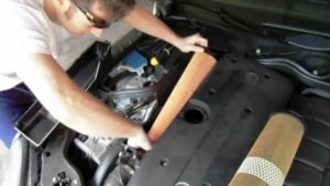 Mercedes-Benz E-Class: How to Replace Engine Air Filters