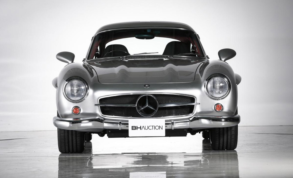 Mercedes-Benz 300SL AMG: 1-of-11 Oddity Headed to Auction