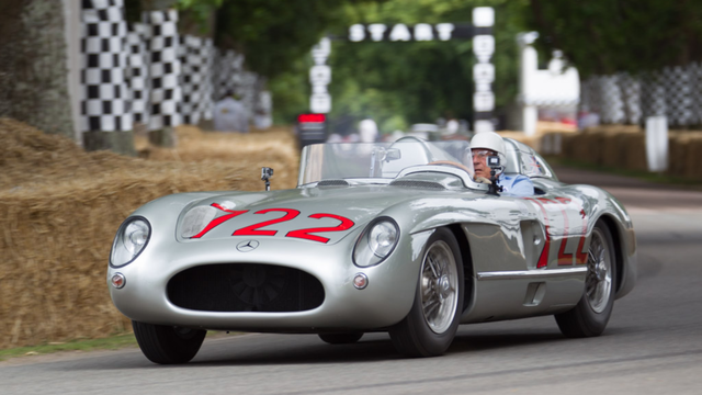 7 Amazing Facts About the Mercedes-Benz 300 SLR 722