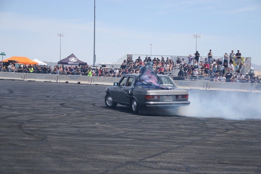 Mercedes-Benz 240 D Brings Smoky Mayhem to LS Fest West in Vegas