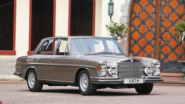 Flashback Friday: 300 SEL 6.3 is the Ultimate Cruiser