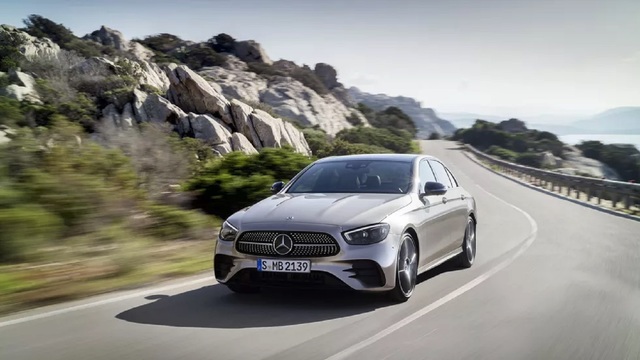 The Redesigned 2021 E-Class Looks Awesome