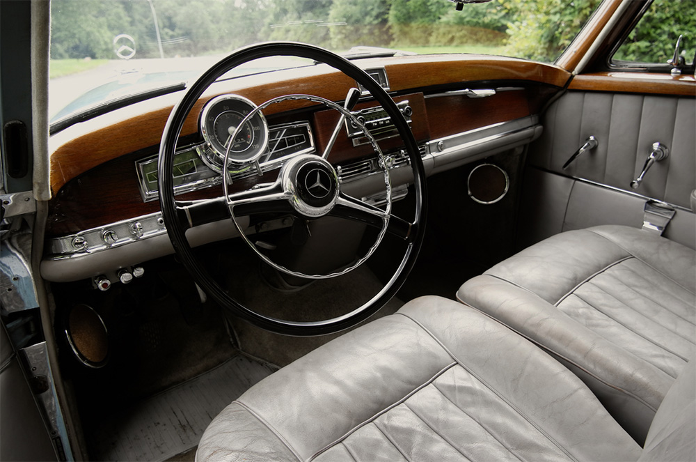 1957 Mercedes-Benz 300Sc Interior