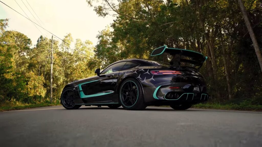 World-Beating AMG GT Black Series Is an F1-inspired Beauty