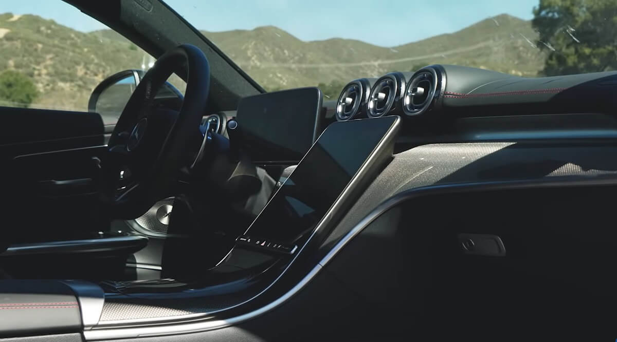 The interior of the Mercedes-AMG CLE 53.