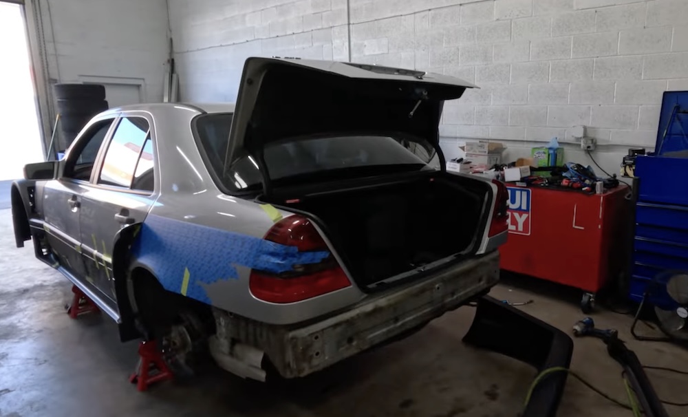 1998 Mercedes-Benz C43 AMG Gets Amazing DTM-Style Widebody Kit