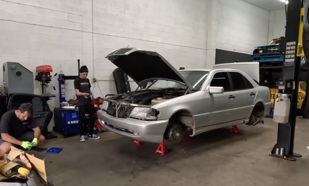 1998 Mercedes-Benz C43 AMG Gets Amazing DTM-Style Widebody Kit