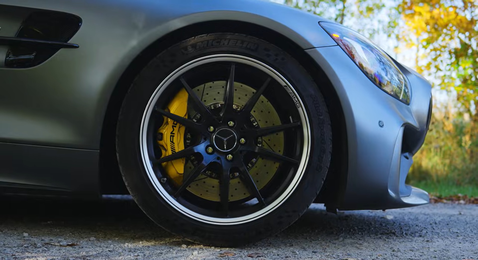 Throttle House Reviews a Swivel-Eyed Mercedes-AMG GT R Track Day Weapon