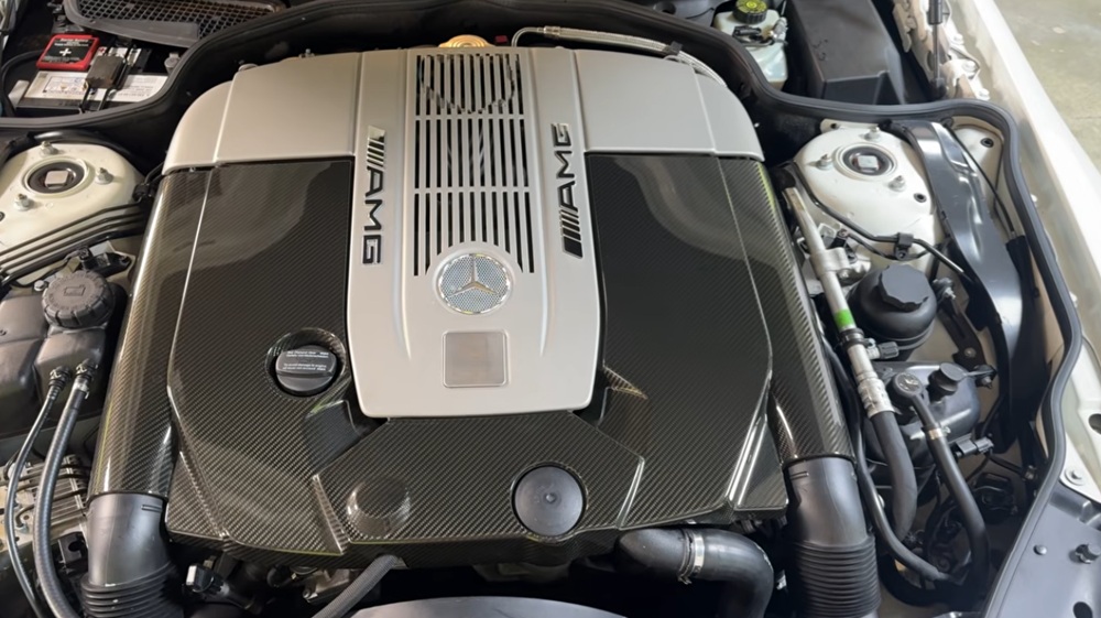 V12